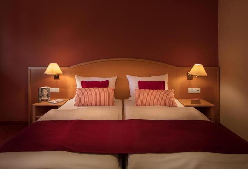 Golf  Und Landhotel Anetseder