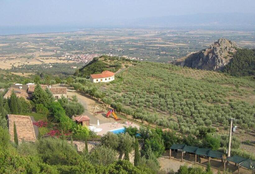 مسافرخانه Agriturismo San Fele