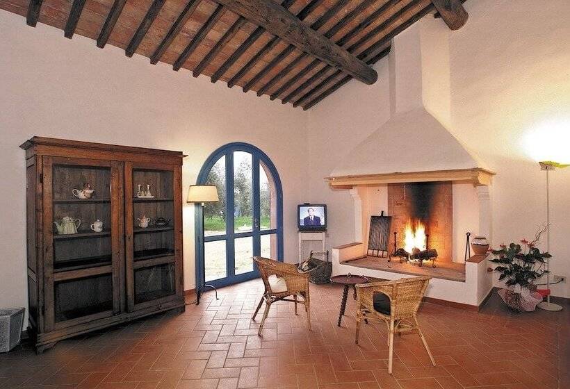ホテル Agriturismo Le Due Querce