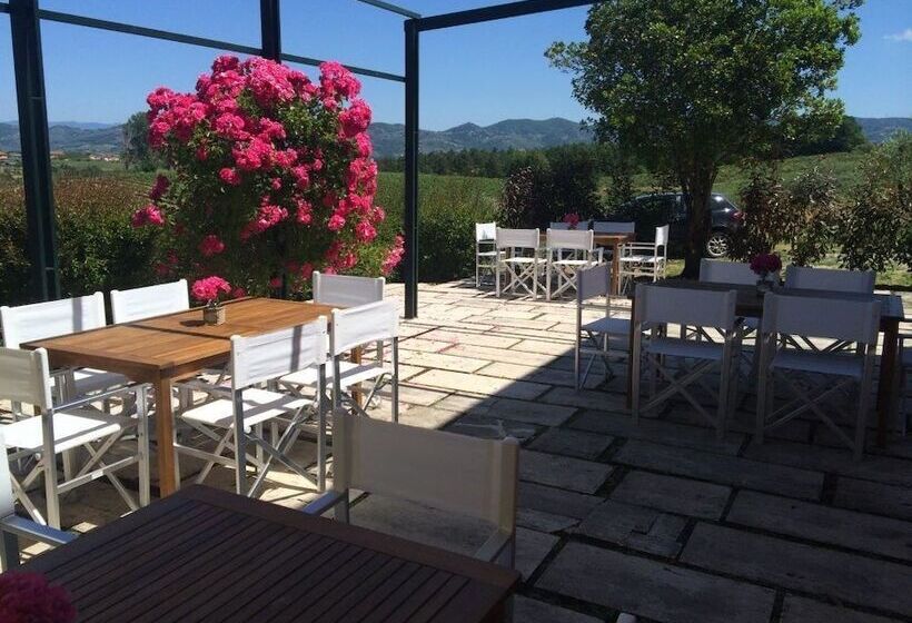 ホテル Agriturismo Le Due Querce