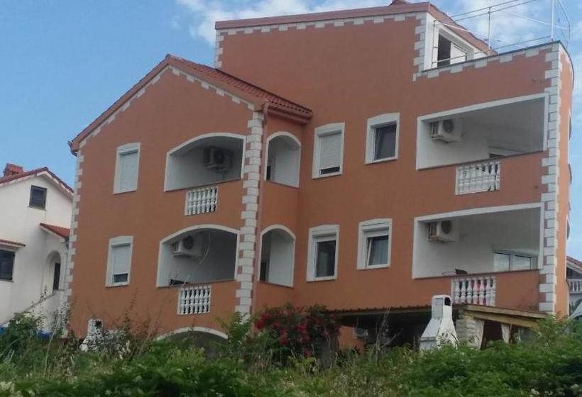 호텔 Apartments Vugica Silo