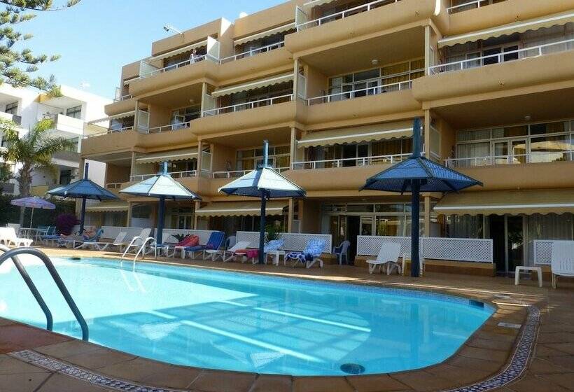 ホテル Apartamentos Belmonte