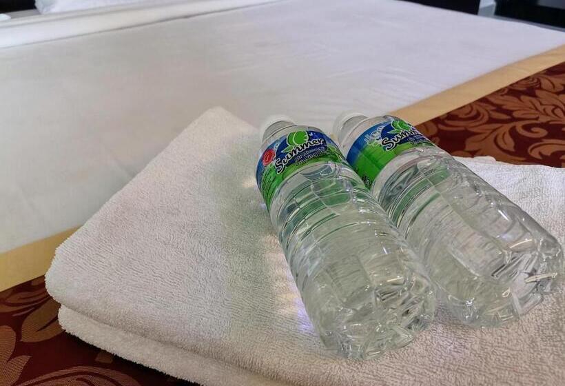 호텔 Centre Point Tampin