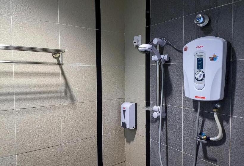 호텔 Centre Point Tampin