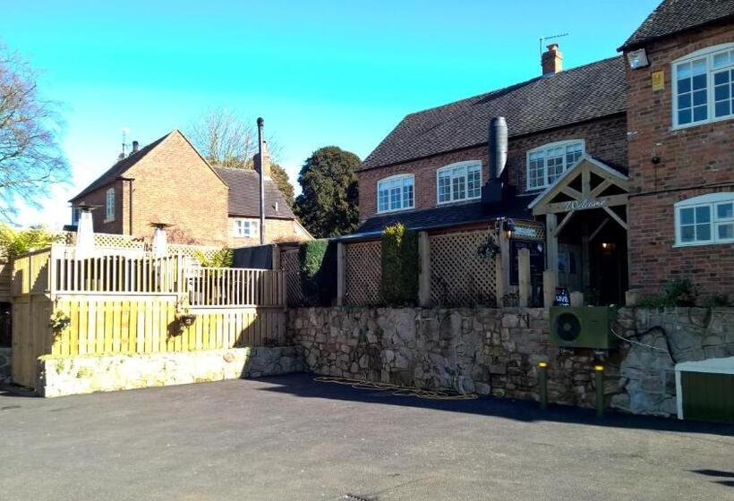 Отель Crown Inn