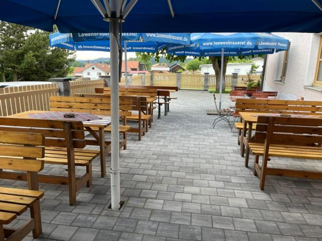 酒店 Gasthaus Zum Stausee