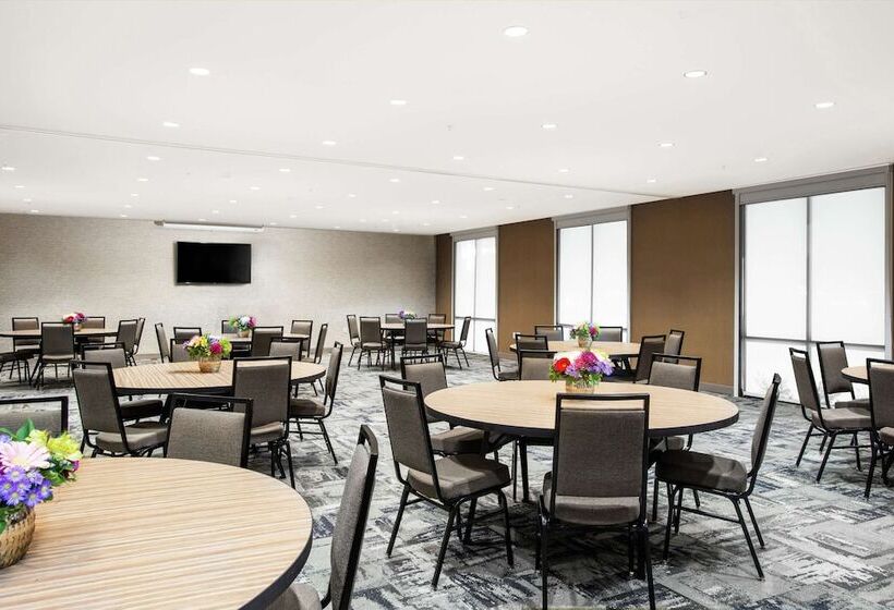 酒店 Home2 Suites By Hilton Long Island Brookhaven