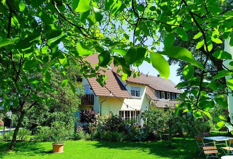 בית מלון כפרי Landgasthof Zum Rappen