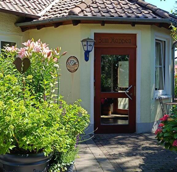 בית מלון כפרי Landgasthof Zum Rappen
