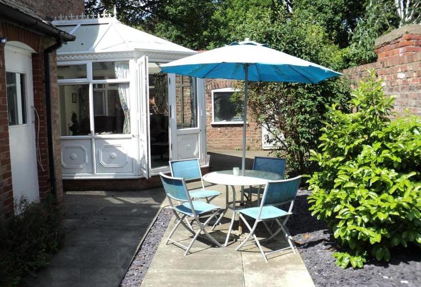 호텔 Moorland House