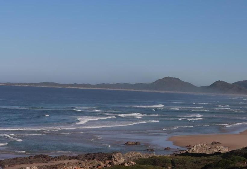 فندق Oyster Bay Beach Lodge