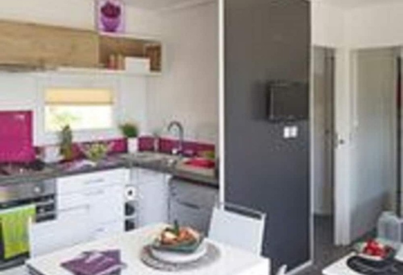 בית מלון כפרי Regenbogen Göhren