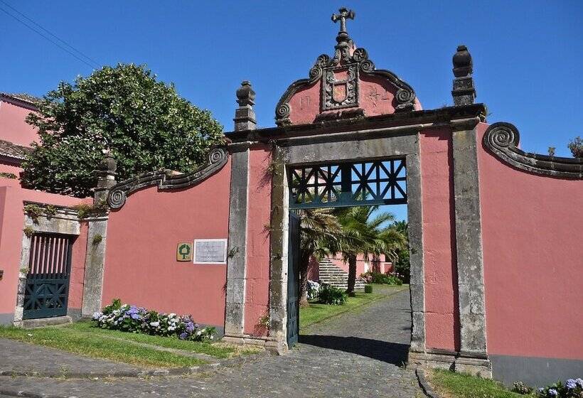 Отель Solar De Lalém