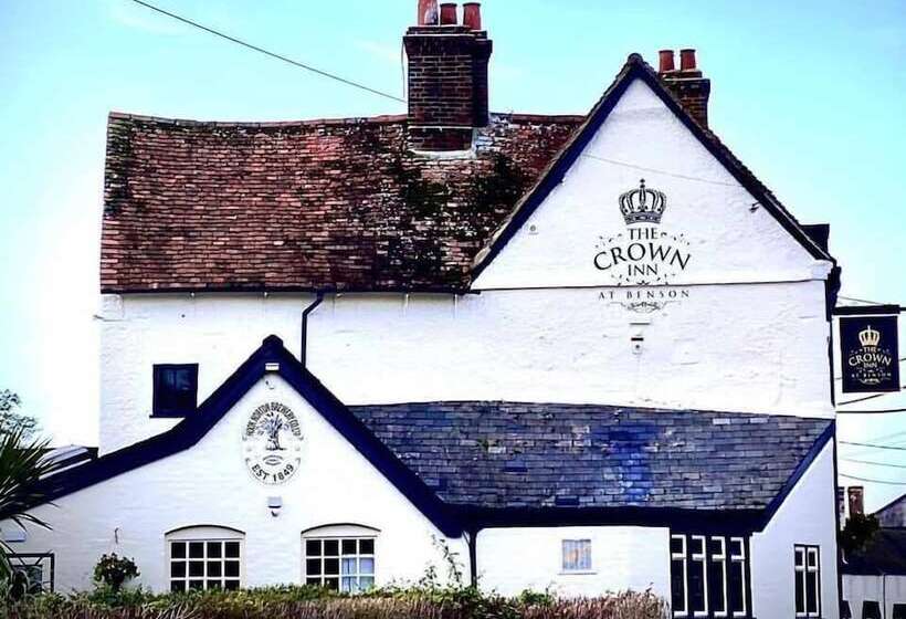 בית מלון כפרי The Crown Inn At Benson