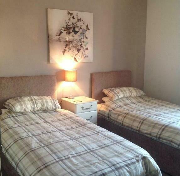 Отель The Peacock Inn