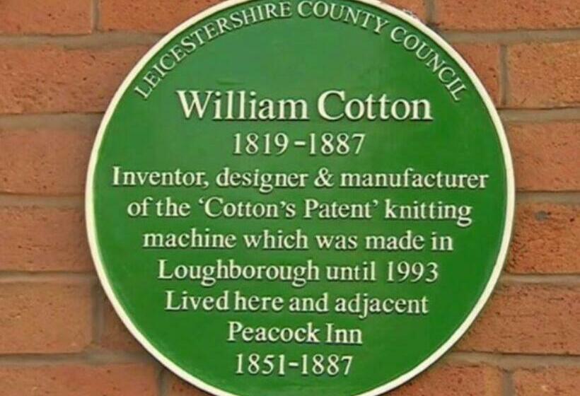 Отель The Peacock Inn