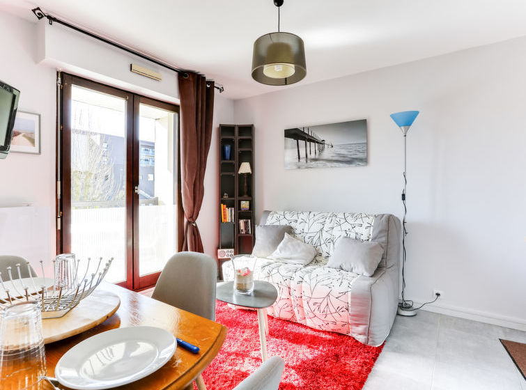 Отель Cabourg Plage