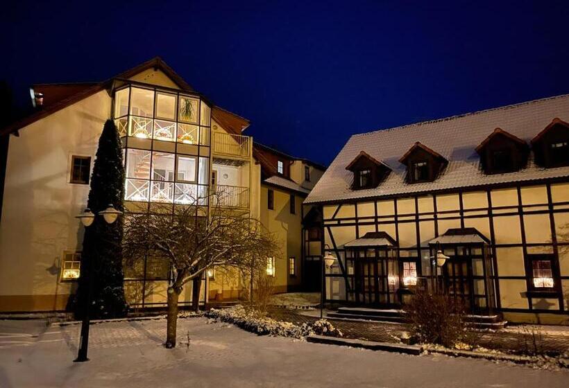 Landhotel Der Distelhof Mit Scheunencafé