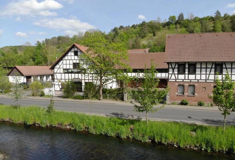 Landhotel Der Distelhof Mit Scheunencafé