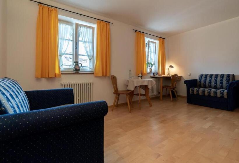 فندق Gasthof Zum Stern