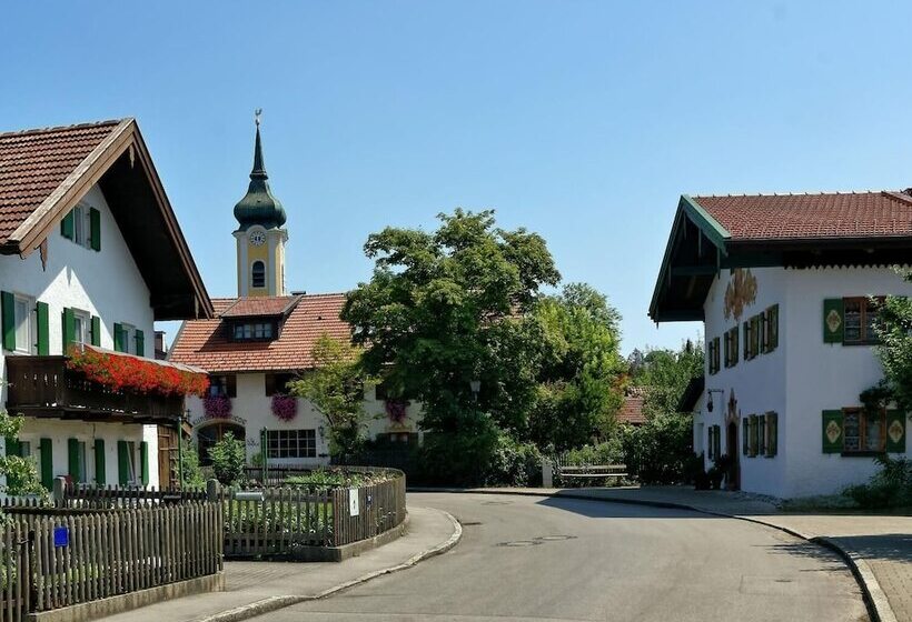 فندق Gasthof Zum Stern