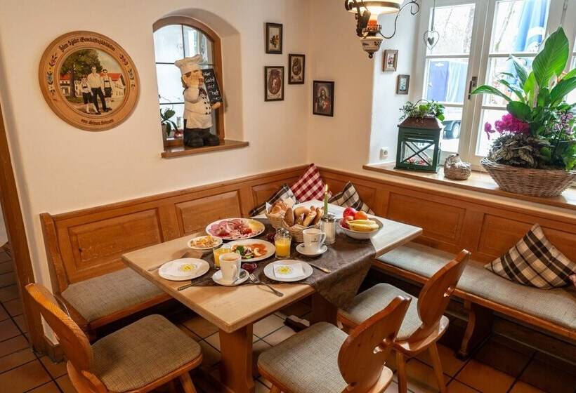 فندق Gasthof Zum Stern