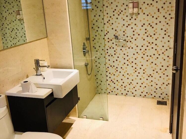 בית מלון כפרי Kl Skyline Hostel & Rooftop Infinity Sky Pool