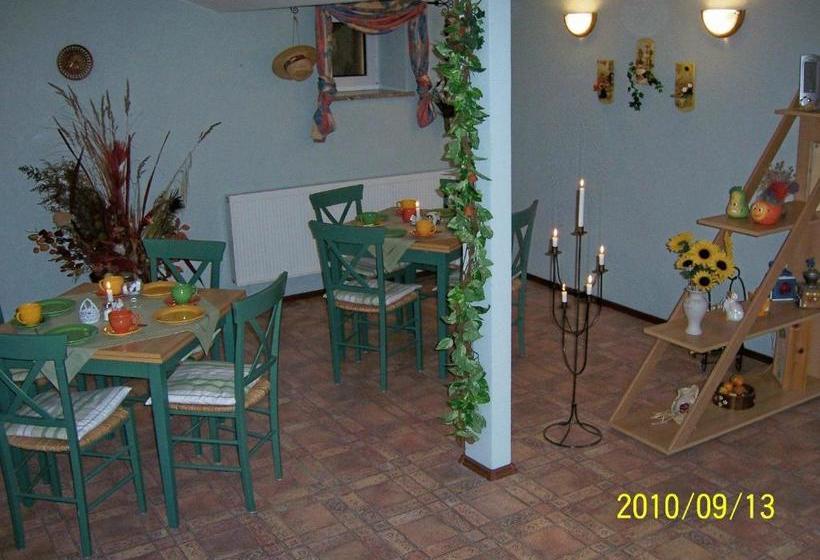 ホテル Pension Annelie