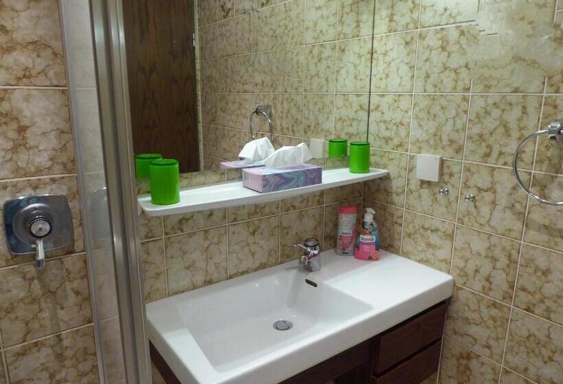 Отель Pension Gasthof Zum Lamm