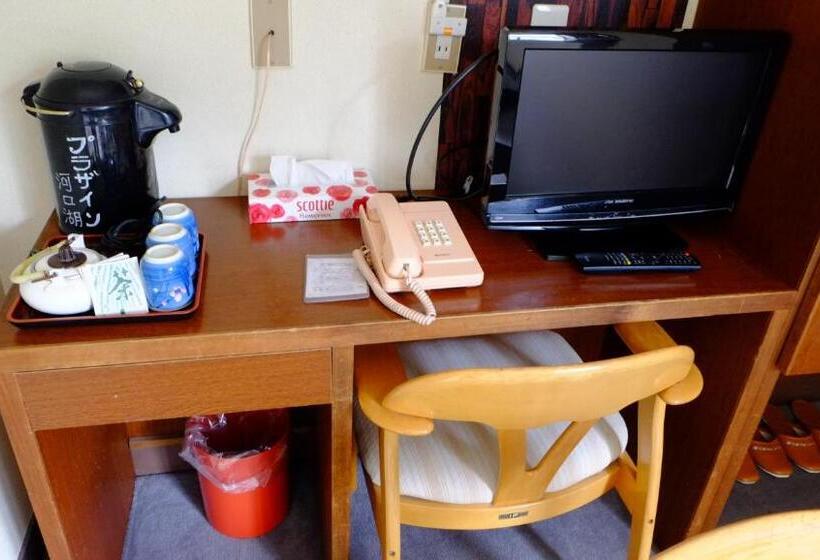 هتل Plaza Inn Kawaguchiko