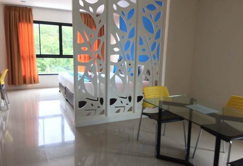 酒店 S4 Nai Yang Beach   Near Phuket Airport