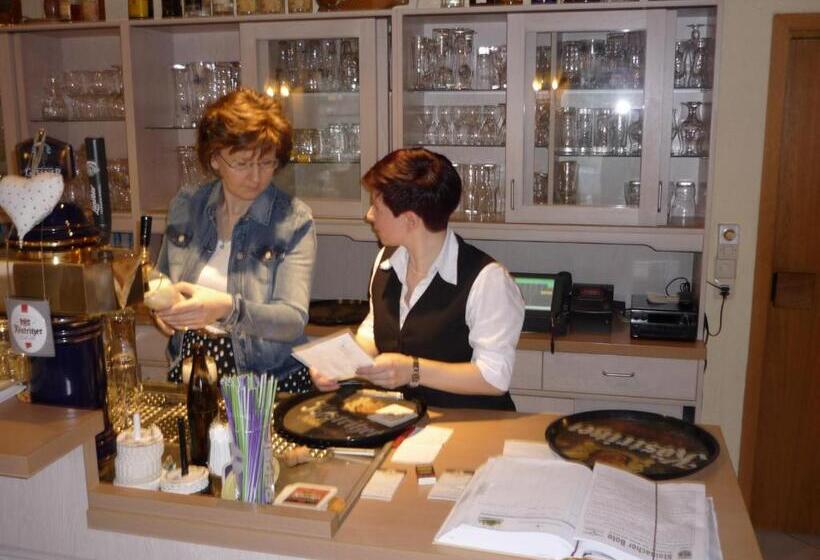 Отель Schöne Aussicht