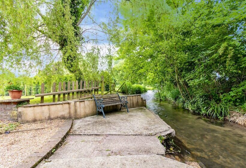 ホテル The Gamekeeper