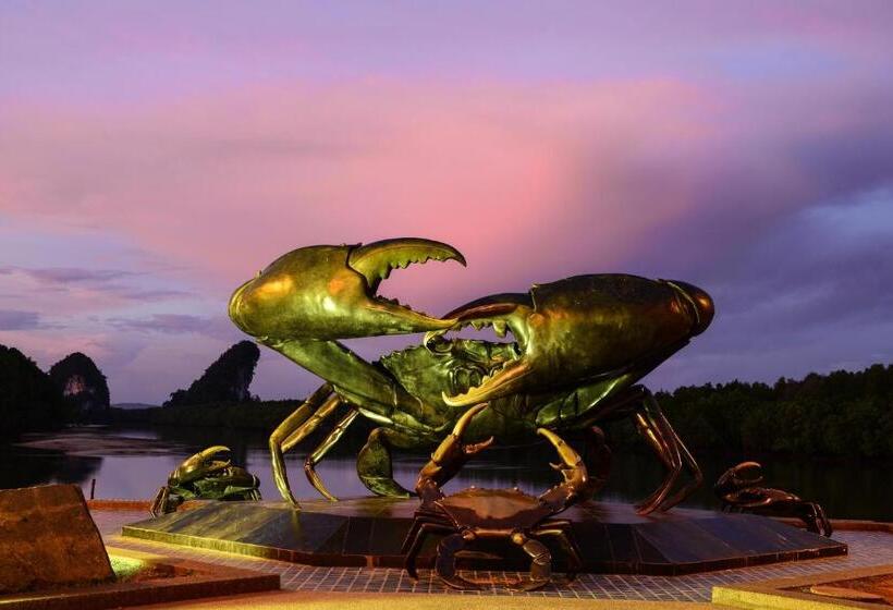 호텔 The River Scene