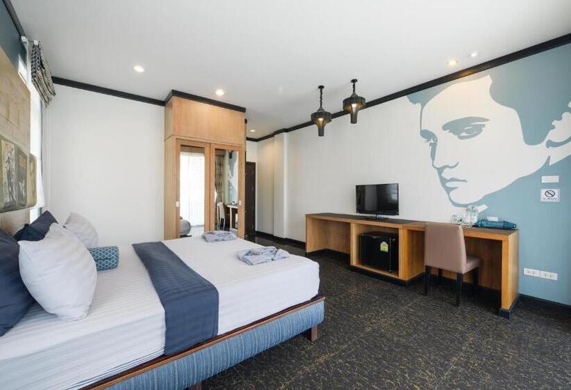 호텔 The River Scene