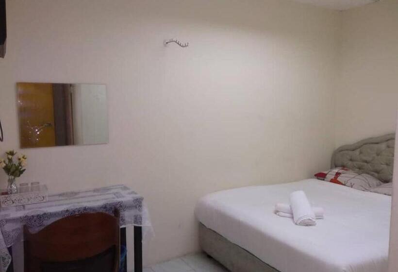 Hotel Tropicanna Pulai Point