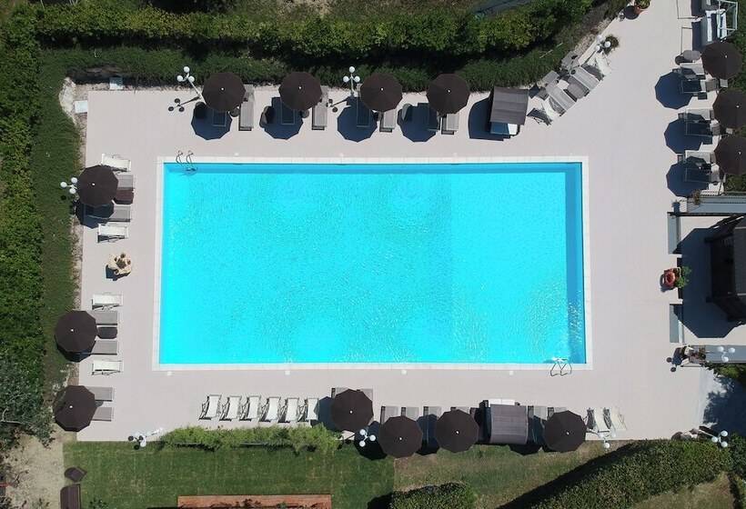 호텔 Valle Dell'aquila Country House