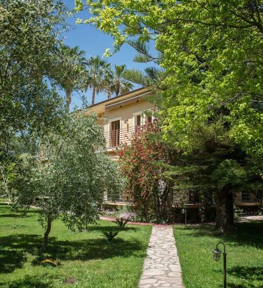 ホテル Villa Christiana