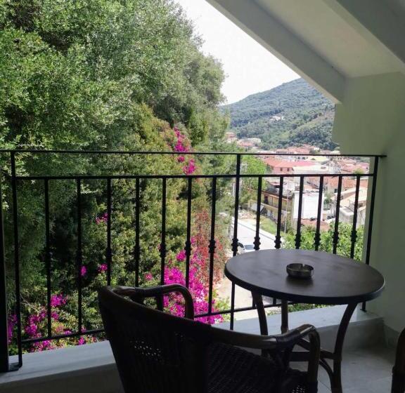 هتل Villa Lithitsa