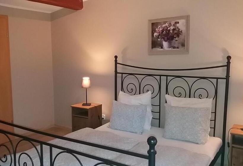 בית מלון כפרי W Starym Ogrodnictwie