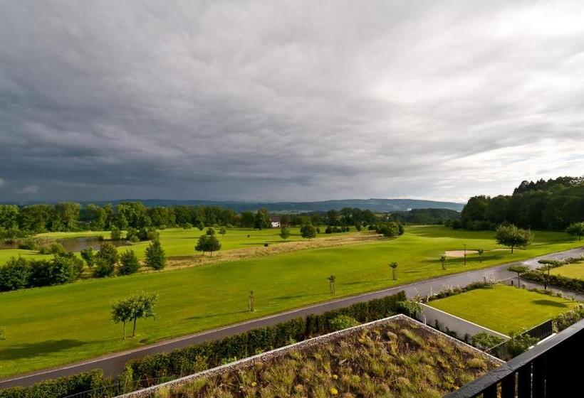 Small Luxury Hotel Wellnesshotel Golfpanorama