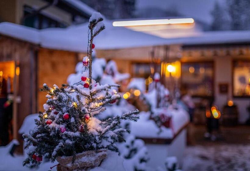Alpenhotel Bergzauber