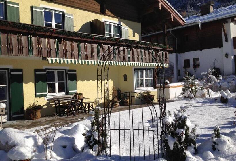 Alpenhotel Bergzauber