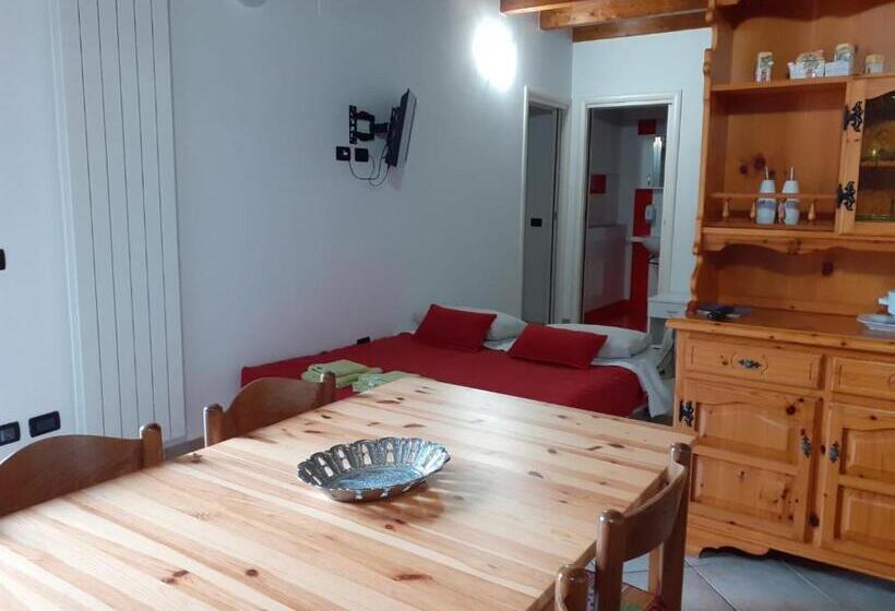 בית מלון כפרי Agriturismo Cascina Lert