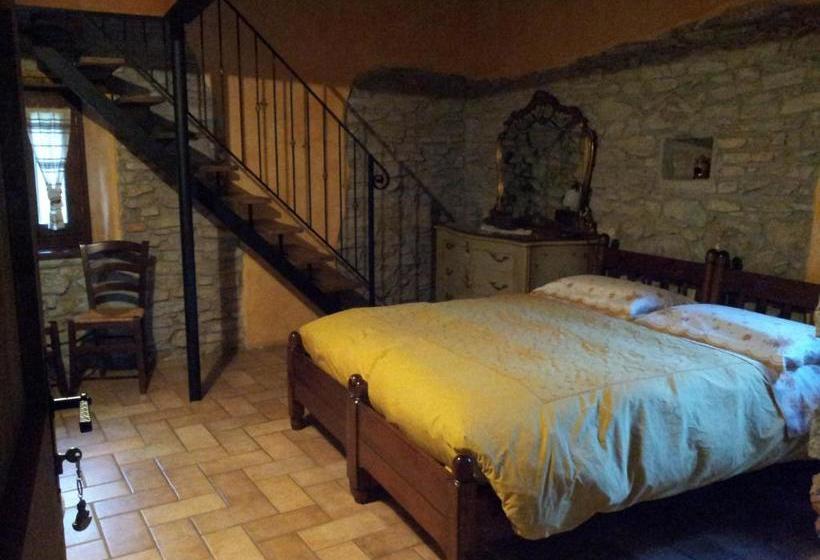 Отель Agriturismo Cascina Ronchi