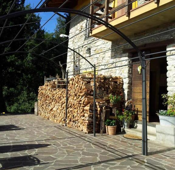 Отель Agriturismo Cascina Ronchi