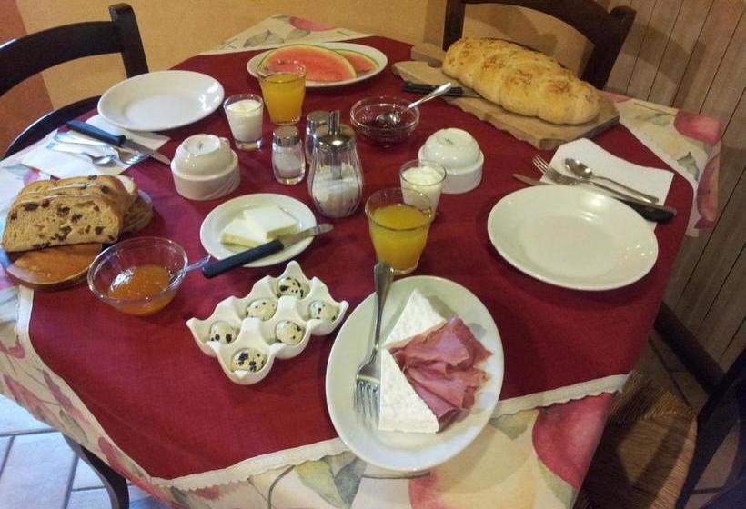 Отель Agriturismo Cascina Ronchi