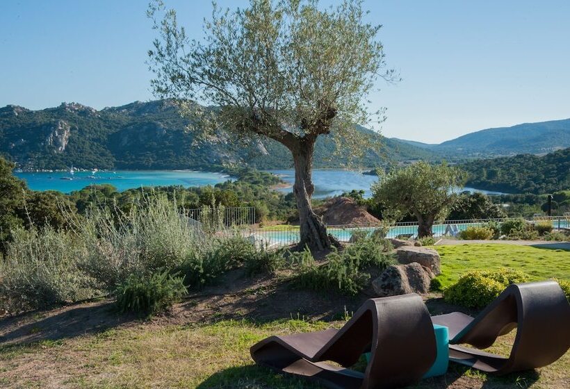 Отель Domaine Santa Giulia Palace