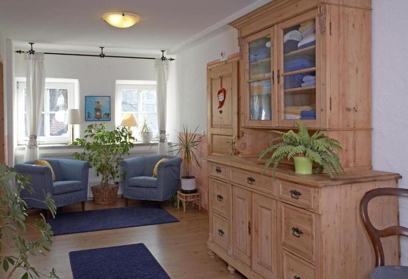 ホテル Gasthaus Zur Post