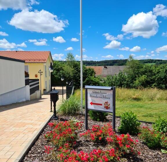 Отель Gästehaus Staudenschloss